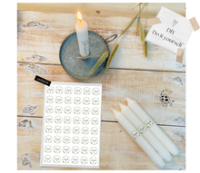 Lade das Bild in den Galerie-Viewer, Kerzenfolie Kerzentattoo "2006 Danke A5 - Blätterkranz grün * Herz schwarz | Gastgeschenk | Tischdeko | Stabkerzen diy- Kerzensticker DIY