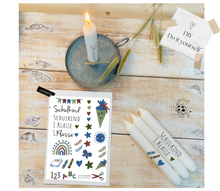 Lade das Bild in den Galerie-Viewer, Kerzenfolie Kerzentattoo "4002 Schulkind blau/grün" - Einschulung Schultüte 1.Klasse | Geschenk | Tischdeko | Stabkerzen & Stumpenkerzen diy- Kerzensticker DIY