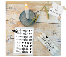 Lade das Bild in den Galerie-Viewer, Kerzenfolie Kerzentattoo "4005 Schulkind schwarz" - Einschulung Schultüte 1.Klasse | Geschenk | Tischdeko | Stabkerzen diy- Kerzensticker DIY