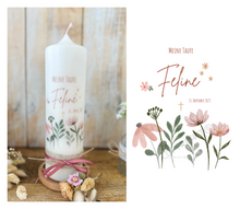 Lade das Bild in den Galerie-Viewer, Taufkerze / Konfirmationskerze "Feline" Blumen Boho - personalisiert