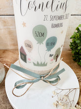 Load image into Gallery viewer, Christening candle / confirmation candle "Lukas" wreath of leaves - personalised