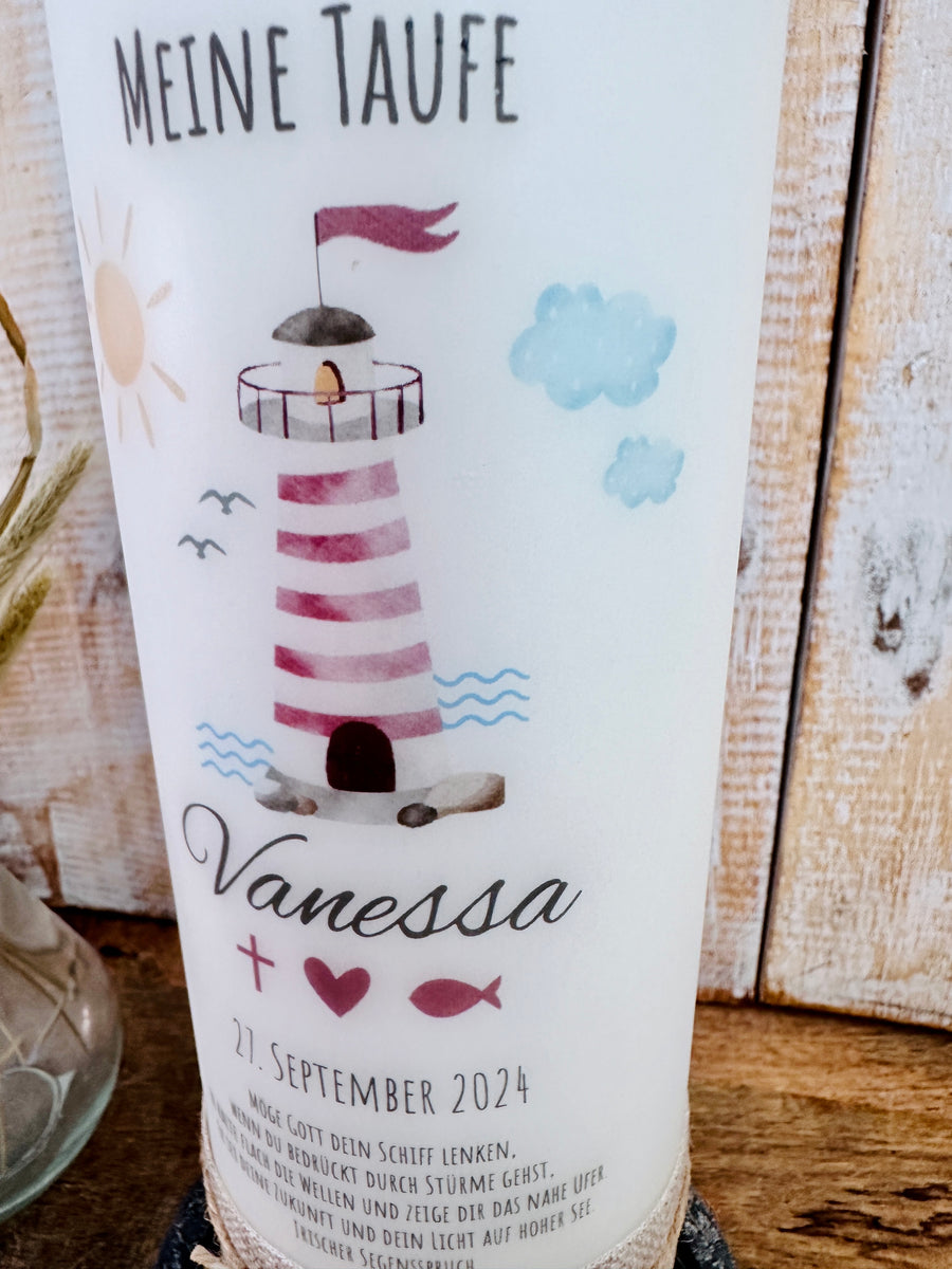 Personalisierte Taufkerze “Vanessa“ Leuchtturm Wellen Kreuz Herz