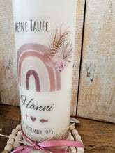 Lade das Bild in den Galerie-Viewer, Taufkerze / Konfirmationskerze "Hanni" Blumen Regenbogen Boho - personalisiert