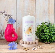 Lade das Bild in den Galerie-Viewer, Kerze zur Einschulung "Pferd Pony Abigail" - personalisiert