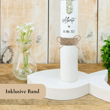 Lade das Bild in den Galerie-Viewer, Kommunionkerze "Alberto" - personalisiert