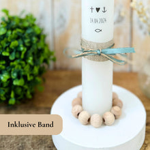 Lade das Bild in den Galerie-Viewer, Kommunionkerze "Penelope" Blumenkranz - personalisiert