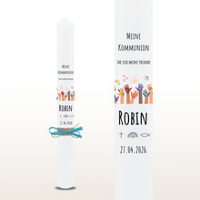 Lade das Bild in den Galerie-Viewer, Kommunionkerze "Robin" Ihr seid meine Freunde- personalisiert