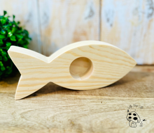 Lade das Bild in den Galerie-Viewer, Kerzenständer Fisch "Nemo" natur - Kerzenzubehör