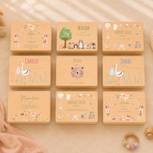 Lade das Bild in den Galerie-Viewer, Erinnerungsbox Baby mit Deckel Motiv Waldbewohner personalisiert – Ansicht 7
