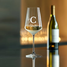Charger l'image dans la galerie, Leonardo Weinglas mit Gravur und Holzkiste im Set - Geschenk für Sie & Ihn