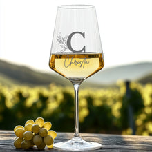 Charger l'image dans la galerie, Leonardo Weinglas mit Gravur und Holzkiste im Set - Geschenk für Sie & Ihn