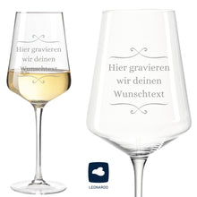 Charger l'image dans la galerie, Leonardo Weinglas mit Gravur und Holzkiste im Set - Geschenk für Sie & Ihn