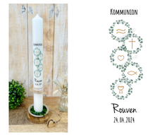 Charger l'image dans la galerie, Kommunionkerze "Rene Spitze" Eukalyptus christliche Symbole - personalisiert