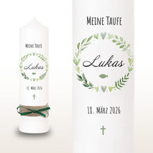 Load image into Gallery viewer, Taufkerze "Lukas" Blätterherzenkranz - personalisiert