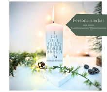 Lade das Bild in den Galerie-Viewer, Weihnachtskerze/Adventskerze * Tanni Tannenbaum 1-24 * Dekokerze