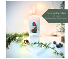 Lade das Bild in den Galerie-Viewer, Weihnachtskerze/Adventskerze * Willi Weihnachtswichtel * Dekokerze