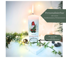 Lade das Bild in den Galerie-Viewer, Weihnachtskerze/Adventskerze * Willi Weihnachtswichtel * Dekokerze