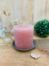 Load image into Gallery viewer, Branded Rustik Kerzen "M"