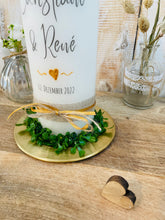 Load image into Gallery viewer, Hochzeitskerze "Christiane" handgemaltes Herz - personalisiert
