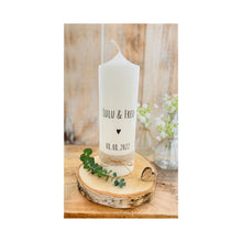 Load image into Gallery viewer, Hochzeitskerze "Lulu" Herz minimalistisch - personalisiert