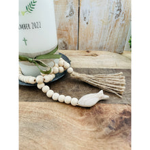 Charger l'image dans la galerie, Holzperlenkette "Otto" mit Quaste / Tassel Fisch Boho Ibiza Stil Kerzenkranz