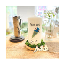 Lade das Bild in den Galerie-Viewer, Kerze zur Einschulung "Jacob" Schultüte skandi - personalisiert