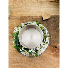 Lade das Bild in den Galerie-Viewer, Kerzenhalter "Alec gold" - Kerzenzubehör