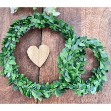 Charger l'image dans la galerie, Kerzenkranz Blätterkranz *Buxus* Buchs Traukerzen Kerzenring grün rustikal künstlich