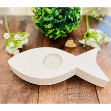 Lade das Bild in den Galerie-Viewer, Kerzenständer Fisch "Nemo" weiß - Kerzenzubehör