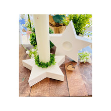 Lade das Bild in den Galerie-Viewer, Kerzenständer Stern "Unuk" weiß - Kerzenzubehör
