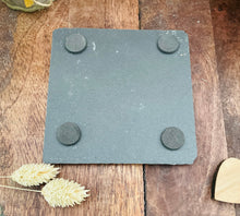 Lade das Bild in den Galerie-Viewer, Kerzenuntersetzer "Sudi" Schierferplatte für Kerzen - Kerzenzubehör