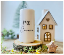 Charger l'image dans la galerie, Weihnachtskerze/Adventskerze Geschenk Mitbringsel Geschenkkerze * F*ck Corona * Kerze - Spruchkerze Fuck Corona