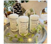 Charger l'image dans la galerie, Weihnachtskerze/Adventskerze * Irma Weihnachtsrezept *Dekokerze + Kerze Lebkuchen Tannenbaum Herz Stern
