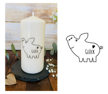 Load image into Gallery viewer, Weihnachtskerze/Adventskerze "Klaus" Glücksschwein Neujahr