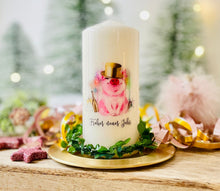 Lade das Bild in den Galerie-Viewer, Weihnachtskerze/Adventskerze * Victoria Silvester* "Frohes neues Jahr " Neujahr Feuerwerk Sektflasche Glücksschwein Schwein Glück