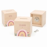 Spardose aus Holz mit Namen, Motiv Regenbogen Rosa – Ansicht 1