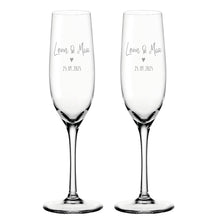 Lade das Bild in den Galerie-Viewer, 2er Set Sektglas personalisiert mit Gravur - Hochzeitsgeschenke mit Name &amp; Datum &quot;Sarina&quot;  Leonardo
