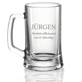 Bierkrug mit Gravur, personalisiert mit dem Namen und einem Spruch