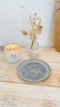 Load image into Gallery viewer, Candle coaster Candle plate &quot;Cake&quot; zinc metal
