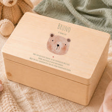 Lade das Bild in den Galerie-Viewer, Erinnerungsbox Baby mit Deckel Motiv Bärchen personalisiert – Ansicht 1
