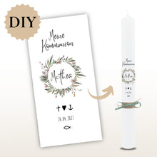 Lade das Bild in den Galerie-Viewer, Kerzenfolie Kommunionkerze "Penelope" Blumenkranz - personalisiert
