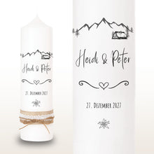 Lade das Bild in den Galerie-Viewer, Hochzeitskerze "Heidi" Berghochzeit Berge schwarz - personalisiert
