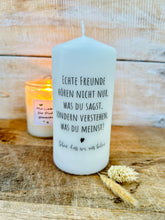 Load image into Gallery viewer, Gift candle with saying &quot;It&#39;s nice that we have each other&quot; souvenir - the back can be personalised
