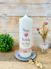 Charger l&#39;image dans la galerie, Bougie cadeau &quot;Happy Birthday&quot; Bougie d&#39;anniversaire - personnalisable
