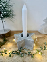 Load image into Gallery viewer, Beton Figuren Weihnachtsdeko
