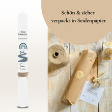 Lade das Bild in den Galerie-Viewer, Kommunionkerze &quot;Timo &quot; Eukalyptus Regenbogen - personalisiert
