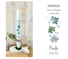 Load image into Gallery viewer, Kommunionkerze &quot; Ich bin ein Puzzleteil in Gottes Welt - Emilio &quot; - personalisiert
