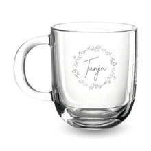 Lade das Bild in den Galerie-Viewer, Glastasse mit Gravur, personalisiert mit Namen
