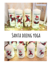Lade das Bild in den Galerie-Viewer, Weihnachtskerze/Adventskerze * Yoga Santa * Dekokerze
