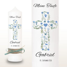 Lade das Bild in den Galerie-Viewer, Taufkerze Kreuz Blumen Symbole blau – Ansicht 2
